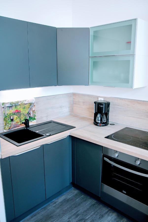 Apartment Gare Wifi Metro Musee Calme Confort 6 Lits - Le Ferrum